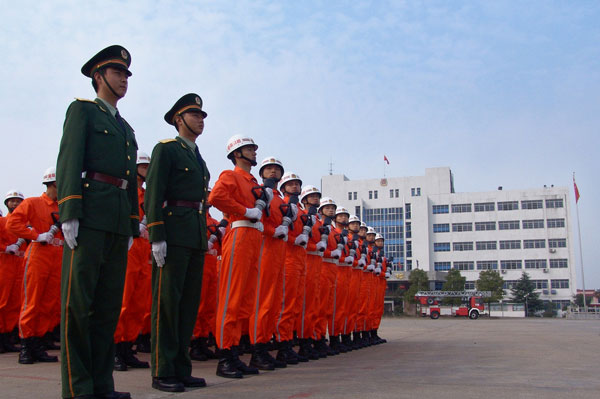 消防加強(qiáng)信息化建設(shè)：要科技、要警力、戰(zhàn)斗力